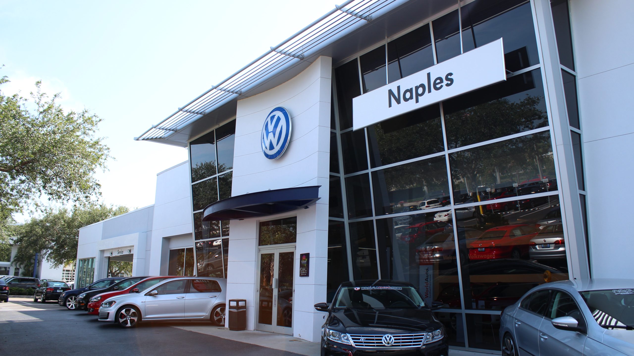 Volkswagen of Naples Service Center